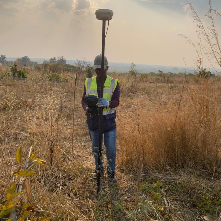 Toposol campo Huíla (1)