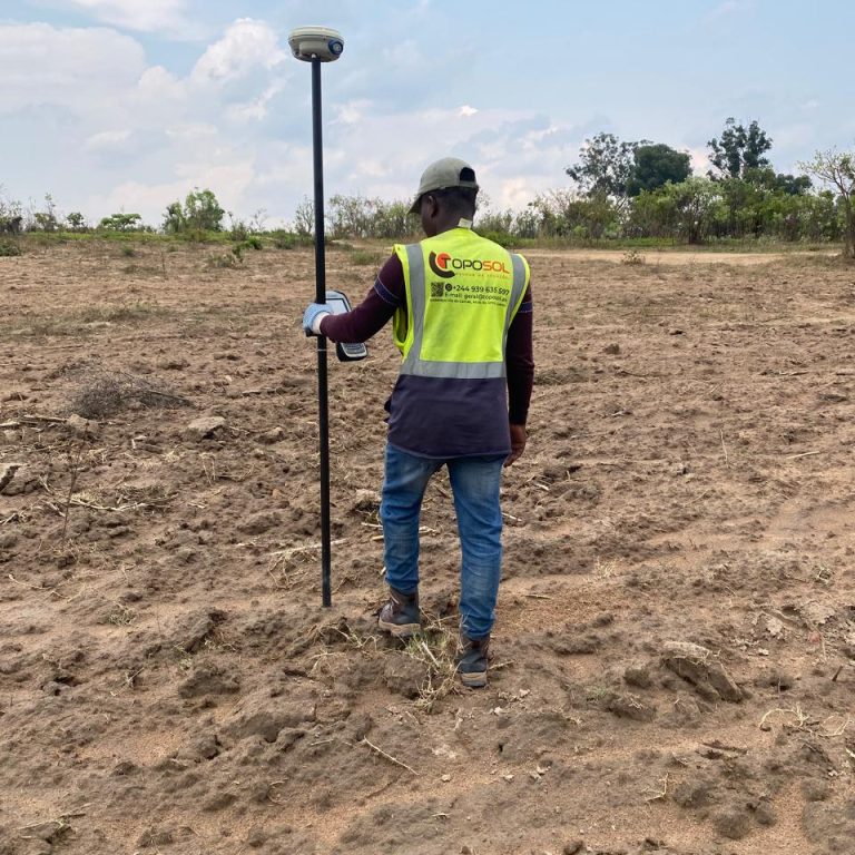 Toposol campo Huíla (16)